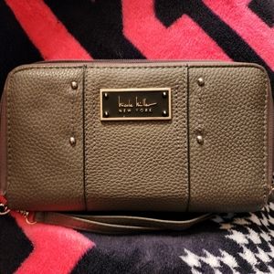 Nicole Miller New York wallet